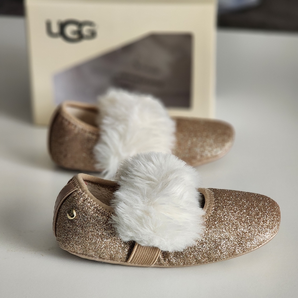 UGG Baby Gold Glitter Ballet Flats With White Fluff Size 4/5 - Picture 5 of 11